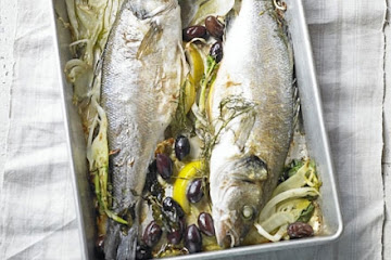 Baked sea bass with fennel
