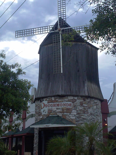 Doughmonde Windmill