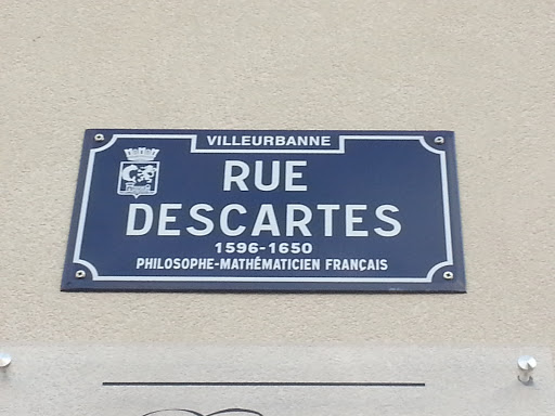 Plaque A La Memoire De Descartes