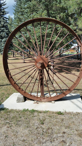 Giant Steam Engine Wheel