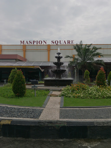 Fountain Maspion Square