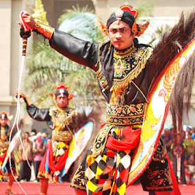 Jaranan Kediri Dance by Trias PhotoHape - News & Events Entertainment