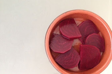 Quick Pickled Beets 