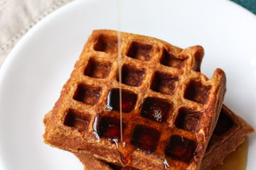Whole Wheat Gingerbread Waffles