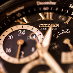 Through the dial by Madhujith Venkatakrishna - Artistic Objects Other Objects