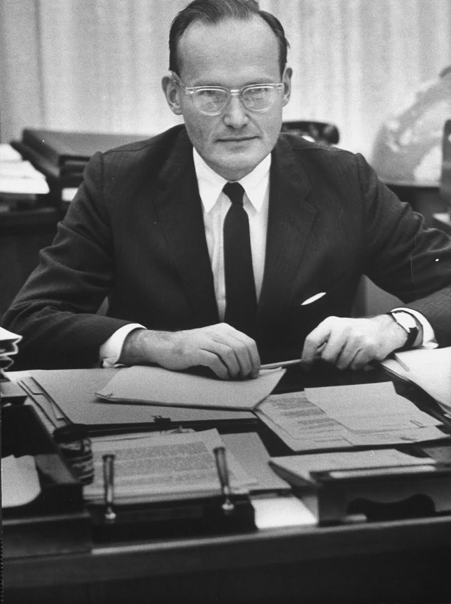 マクジョージ・バンディ Bundy JapaneseClass.jp