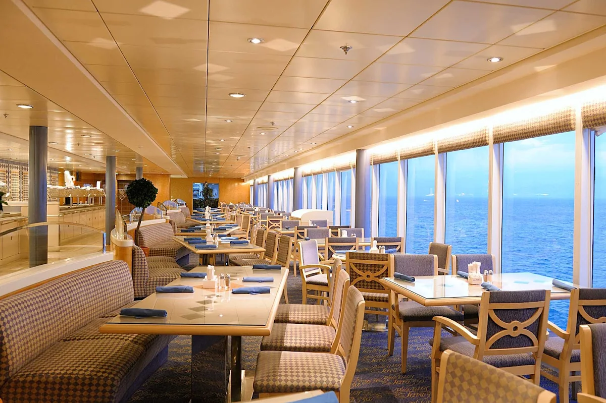 MSC-Sinfonia-La-Terrazza-Buffet - MSC Sinfonia's La Terrazza buffet restaurant offers a casual ambience and floor-to-ceiling windows that bring the Mediterranean seascape in. 