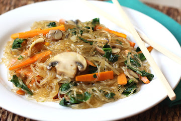 Jap Chae / Chap Chae – Korean Glass Noodles