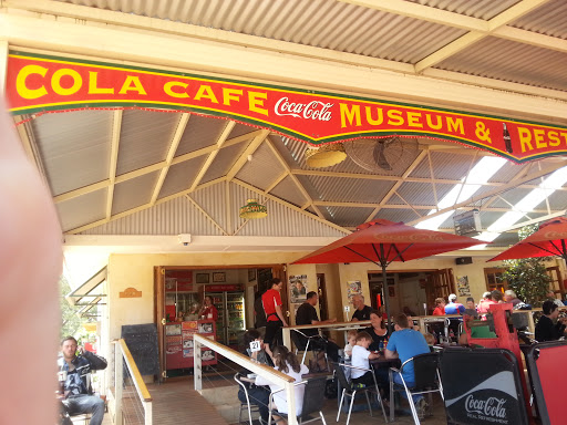 Cola Cafe Museum. 