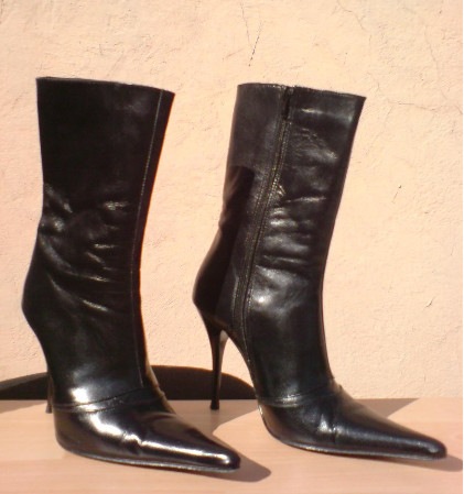 [Botas_1_R_1[2].jpg]