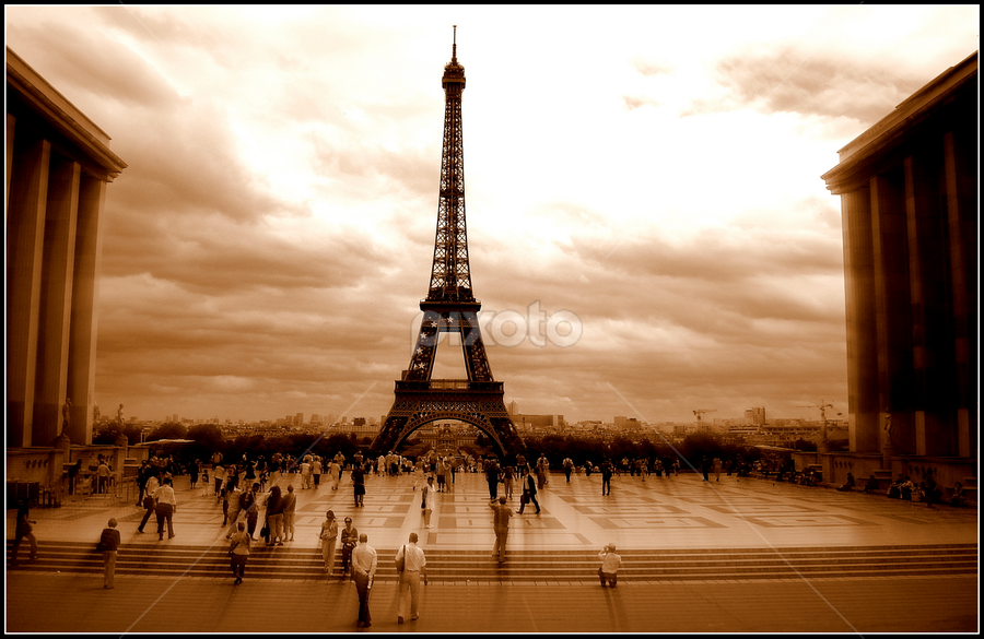 Pride of World  by Tapesh Mukherjee - Buildings & Architecture Statues & Monuments