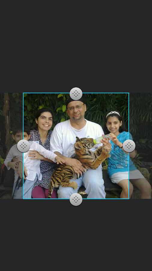 Profile w/o cropping for BBM™ - screenshot
