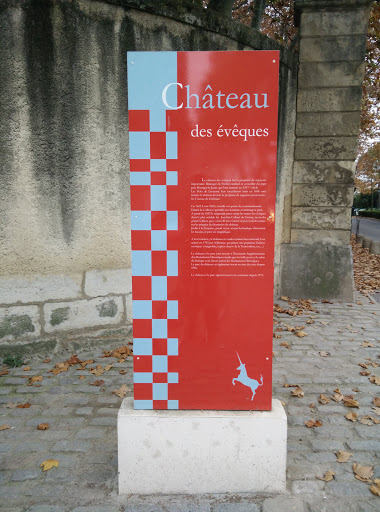 Chateau Des Eveques