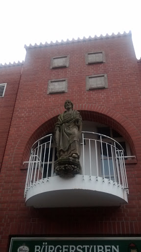 Balkon Skulptur