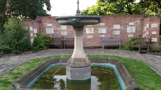Putney Vale Fountain