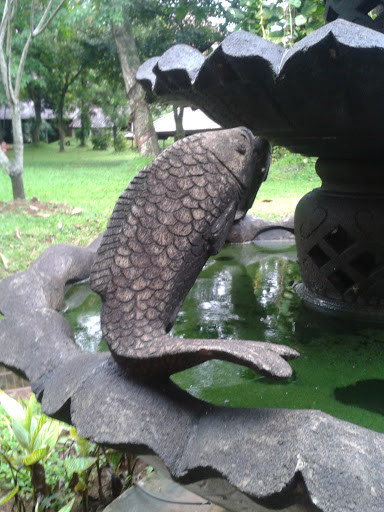 Ikan Cupang Statue