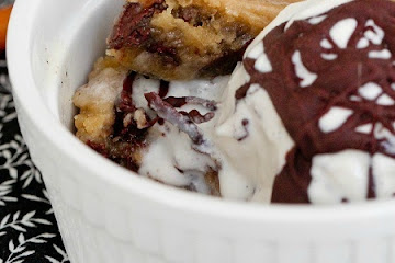 Microwave Chocolate Chip Cookie