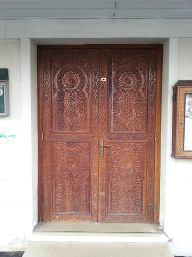 Porte En Bois Sculpté