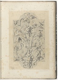 Satermasker en bladranken die uitlopen in dierenkoppen