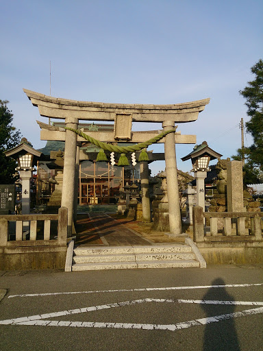 長田八幡神社　本殿