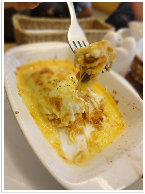 台北西門町 焗本家洋食屋～有搞笑店狗的焗烤專賣店