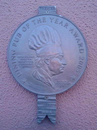 The Dining and Bar Award Plaque 
