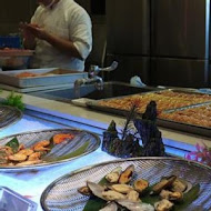 饗食天堂