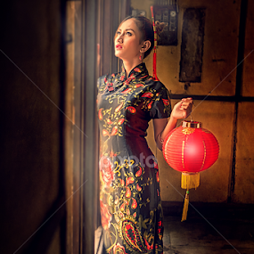 Let Her Down Easy  by Sulfhian Sultiamiharja - People Portraits of Women