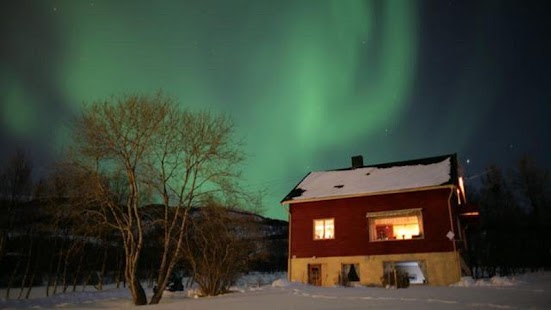 How to download Aurora Borealis Live Wallpaper 1.3 apk for laptop