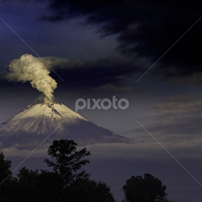 Popocatepetl between storm and smoke by Cristobal Garciaferro Rubio - Landscapes Mountains & Hills