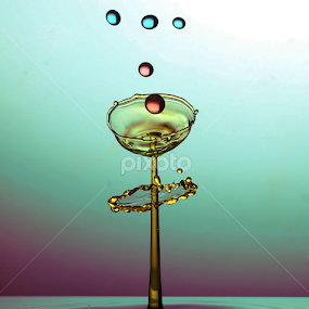 Cake up!!! by Parjiyo Suwardi - Abstract Water Drops & Splashes