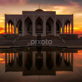 Masjid Central Mosque by Mark Anthony Bansag - Buildings & Architecture Places of Worship