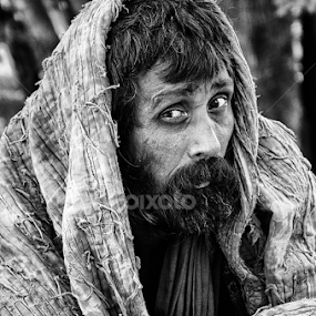 by SUBHAJIT PANJA - People Street & Candids