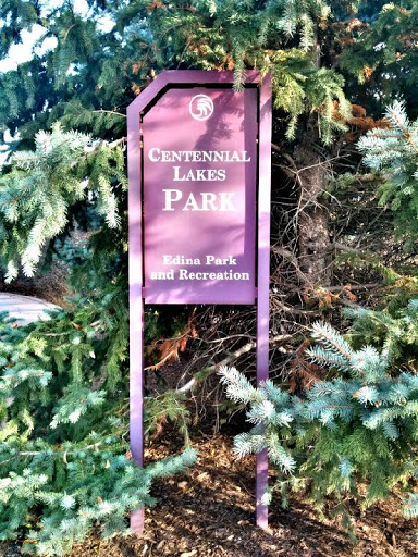 Centennial Lakes Park Entrance