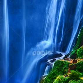 Cascade d'Ouzoud by Moussa Idrissi - Landscapes Mountains & Hills