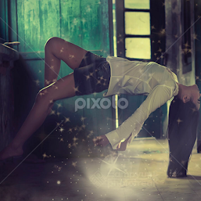 Flying On The Floor by Ampyunk Photofreak - Digital Art People