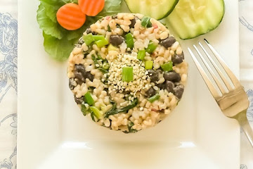 Black Beans & Brown Rice with Garlicky Kale