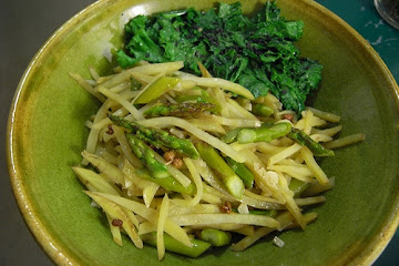 Ying&#39;s Szechuan Potato Chop with Asparagus