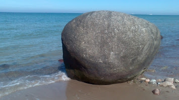 Großer Stein Ostsee.jpg