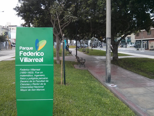 Parque Federico Villarreal 