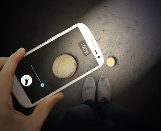 FlipLight ★ Zoom Flashlight Screenshot 2