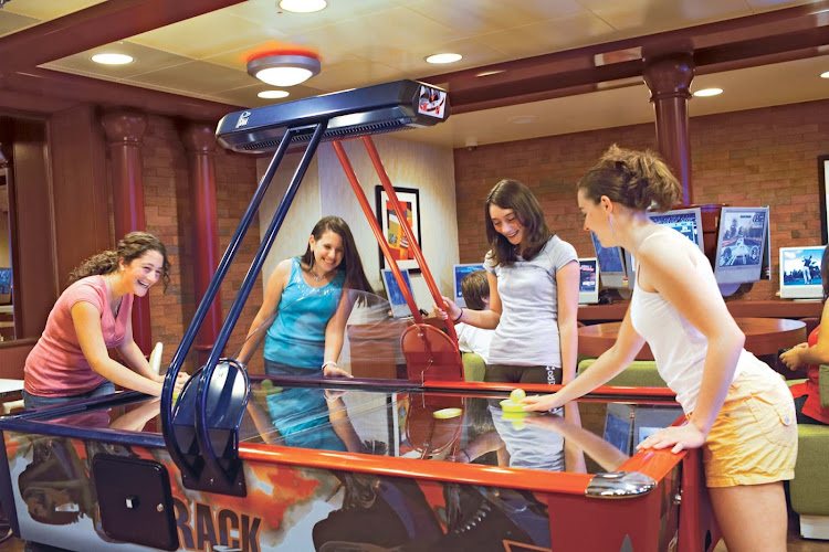 Princess Cruises' Teen Center offers passengers ages 13-17 lots of entertainment and activities suited for their age group.