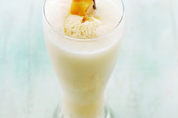 Pina Colada Floats