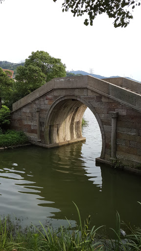 跨湖桥边上小桥