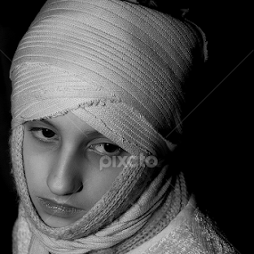 Afflizione by Diocleziano Galella - People Portraits of Men