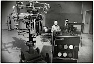 Proefopstelling voor het bekijken van driedimensionale kleuren TV