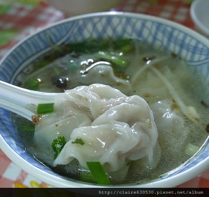 新竹芎林 榕樹下麵館，一早居然吃臭豆腐