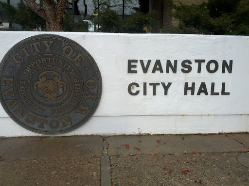 Evanston City Hall 