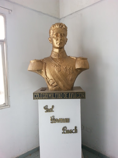 Busto TGral.  German Busch