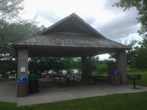 Island  Lake Shelter 3